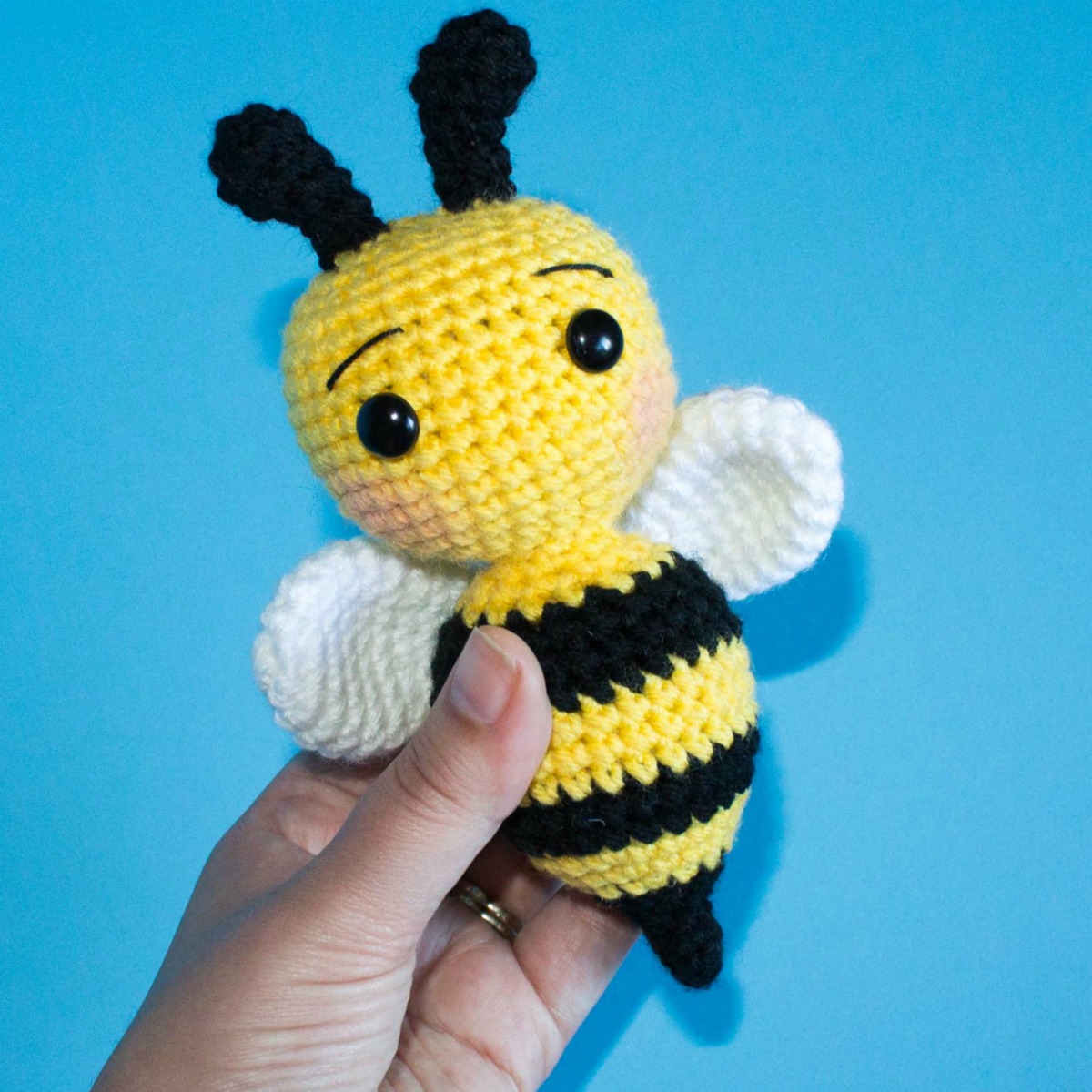 Crochet Bee Pattern Thefriendlyredfox
